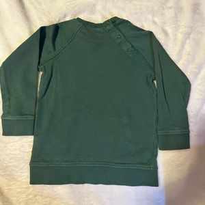 Sweatshirt from H&M for boys. Color: green. Size: 2T.